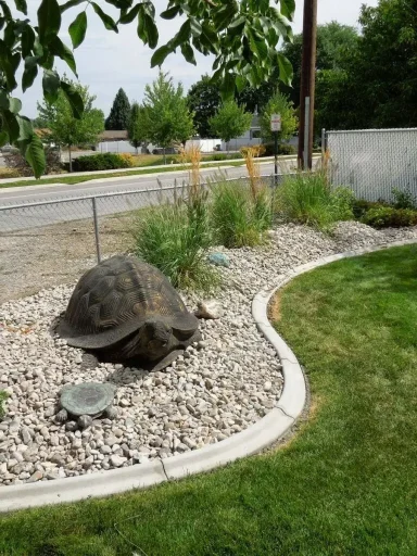 Basic Mower Curb